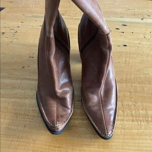 Vintage Nine West Questao Brown Leather Boots